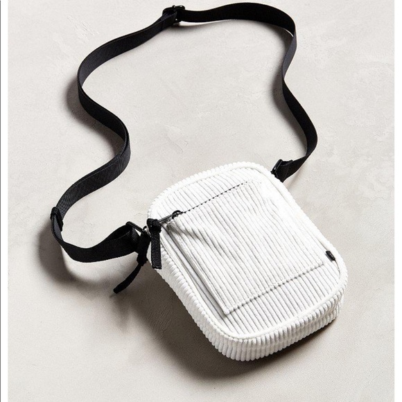 uo mini messenger bag